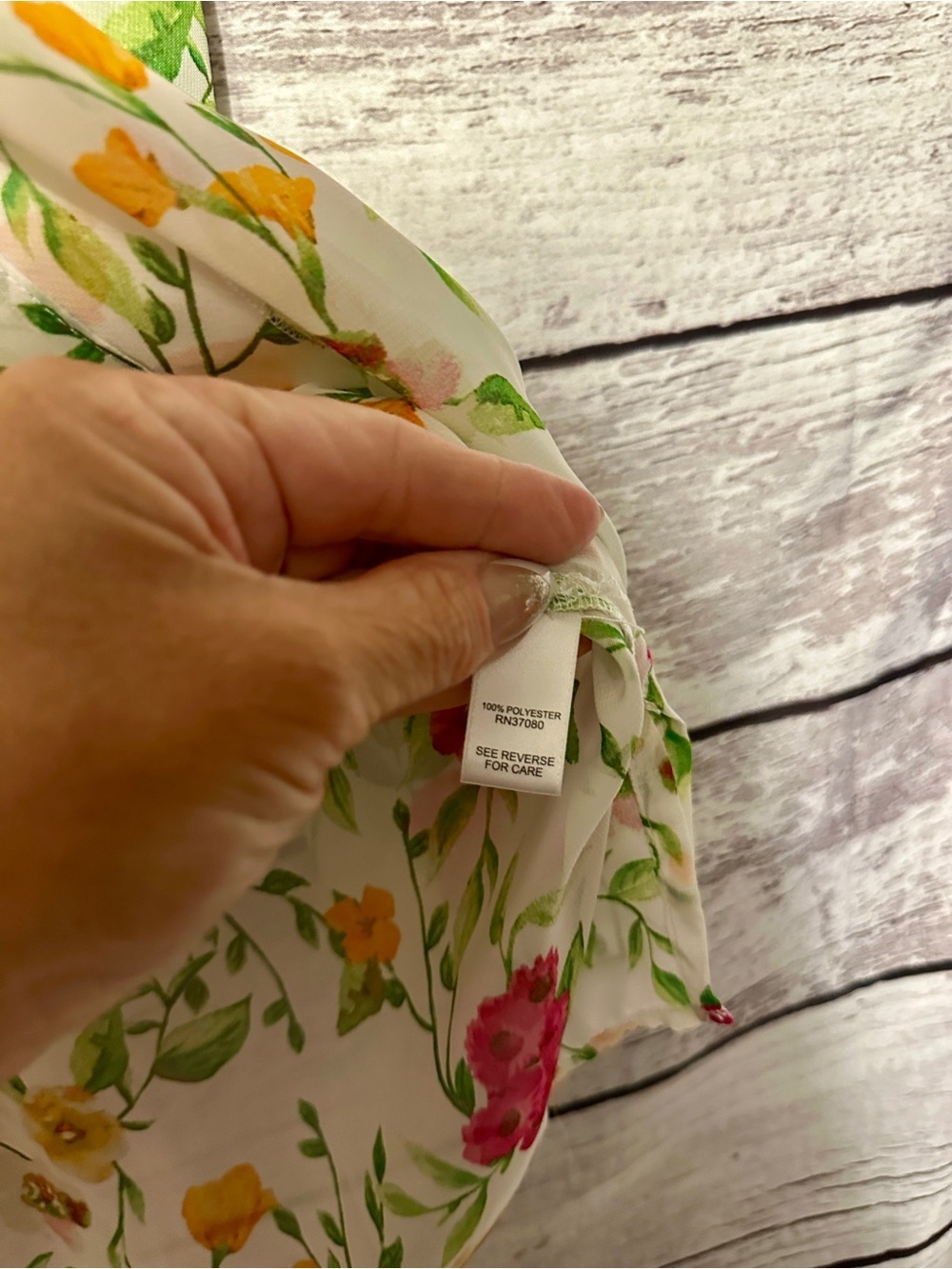 EST 1946 Floral Blouse XL Sheer Boho Top Lightweight Spring Summer - Picture 4 of 5